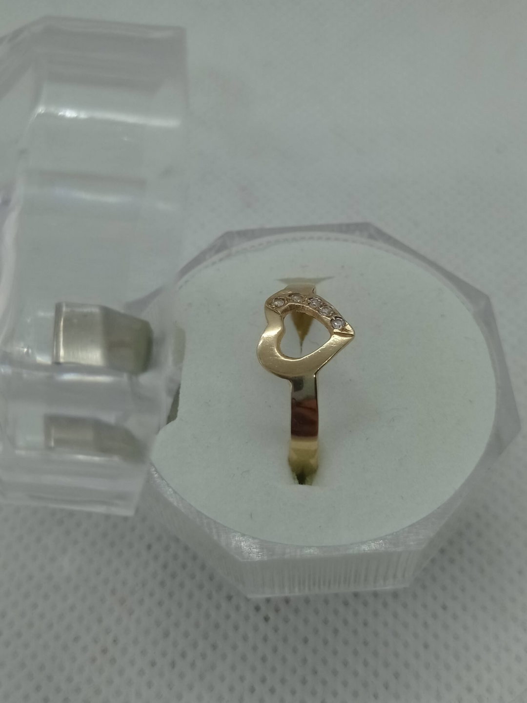Anillo corazón en oro