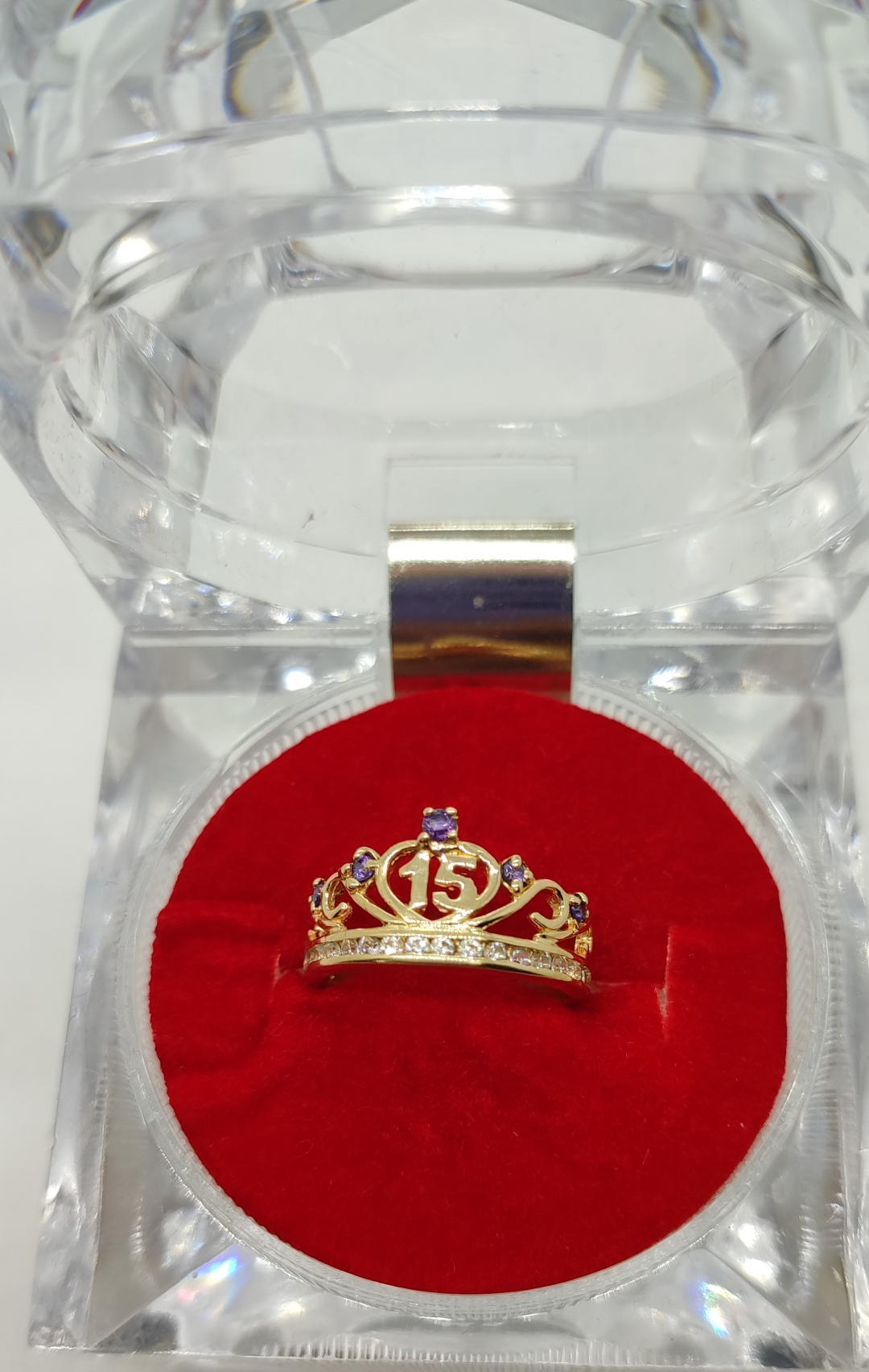 Anillo corona piedras moradas